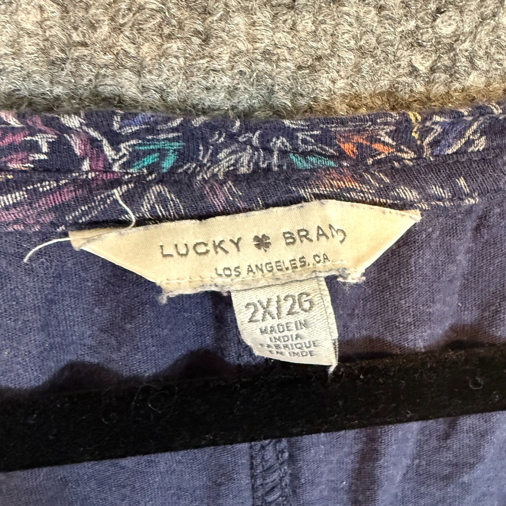 Lucky Brand Lucky Brand Shirt Womens 2X Blue Paisley Floral Tshirt Bohemian Flowy Size XXL / US 16-18 / IT 52-54 - 4 Thumbnail