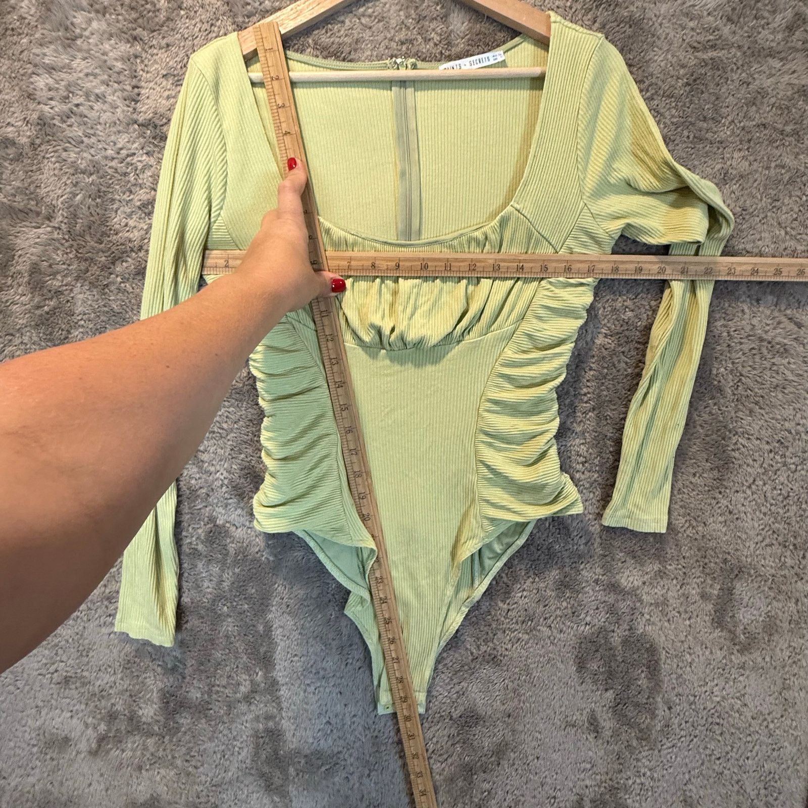 Other Saints Secrets Green Ribbed Shirred Bodysuit Long Sleeve Top Size L / US 10 / IT 46 - 12 Thumbnail