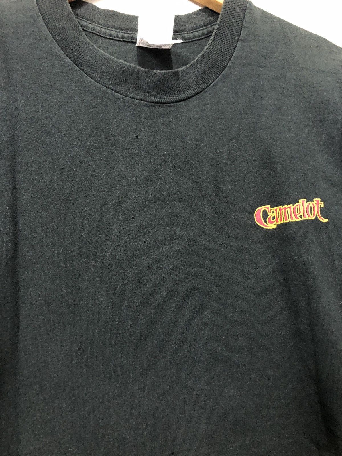 Vintage Vintage Camelot The Legend Of Arthur And His Kingdom T-Shirt Size US L / EU 52-54 / 3 - 7 Thumbnail