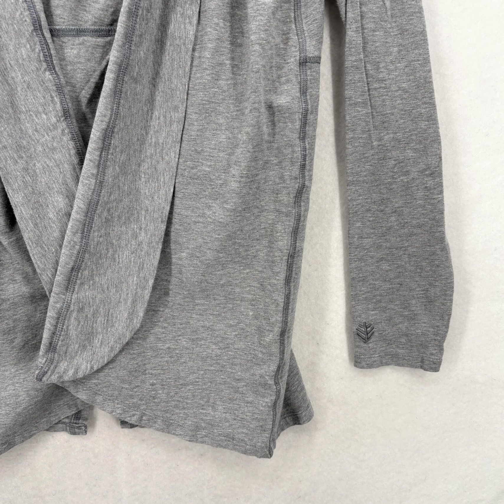 Vintage Coolibar Lumaleo Sun Wrap Jacket Womens Small Gray UPF 50+ Lightweight Travel Size S / US 4 / IT 40 - 3 Thumbnail