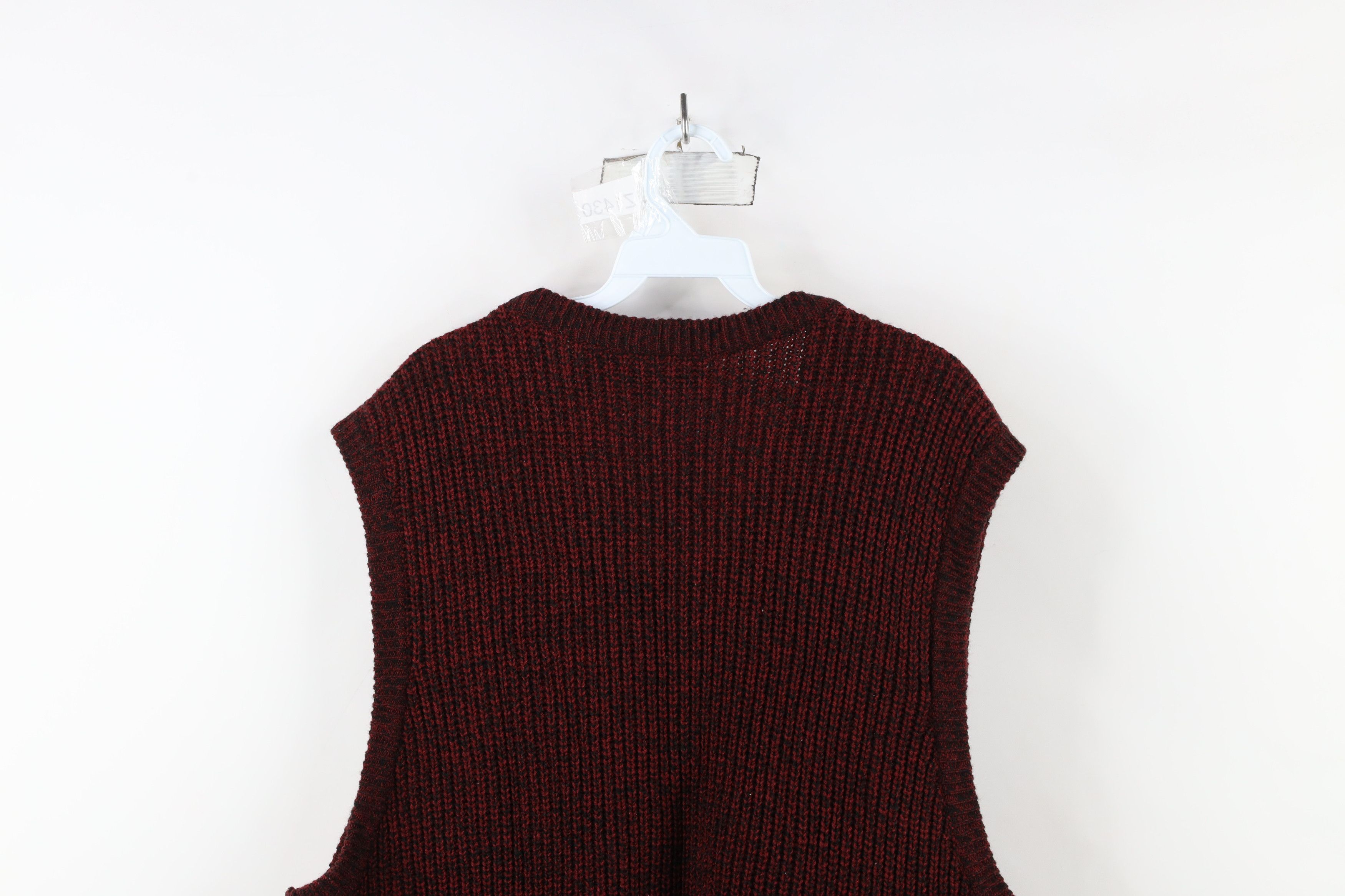 Vintage Vintage 90s Streetwear Ribbed Knit V-Neck Sweater Vest Red Size US XXL / EU 58 / 5 - 6 Thumbnail