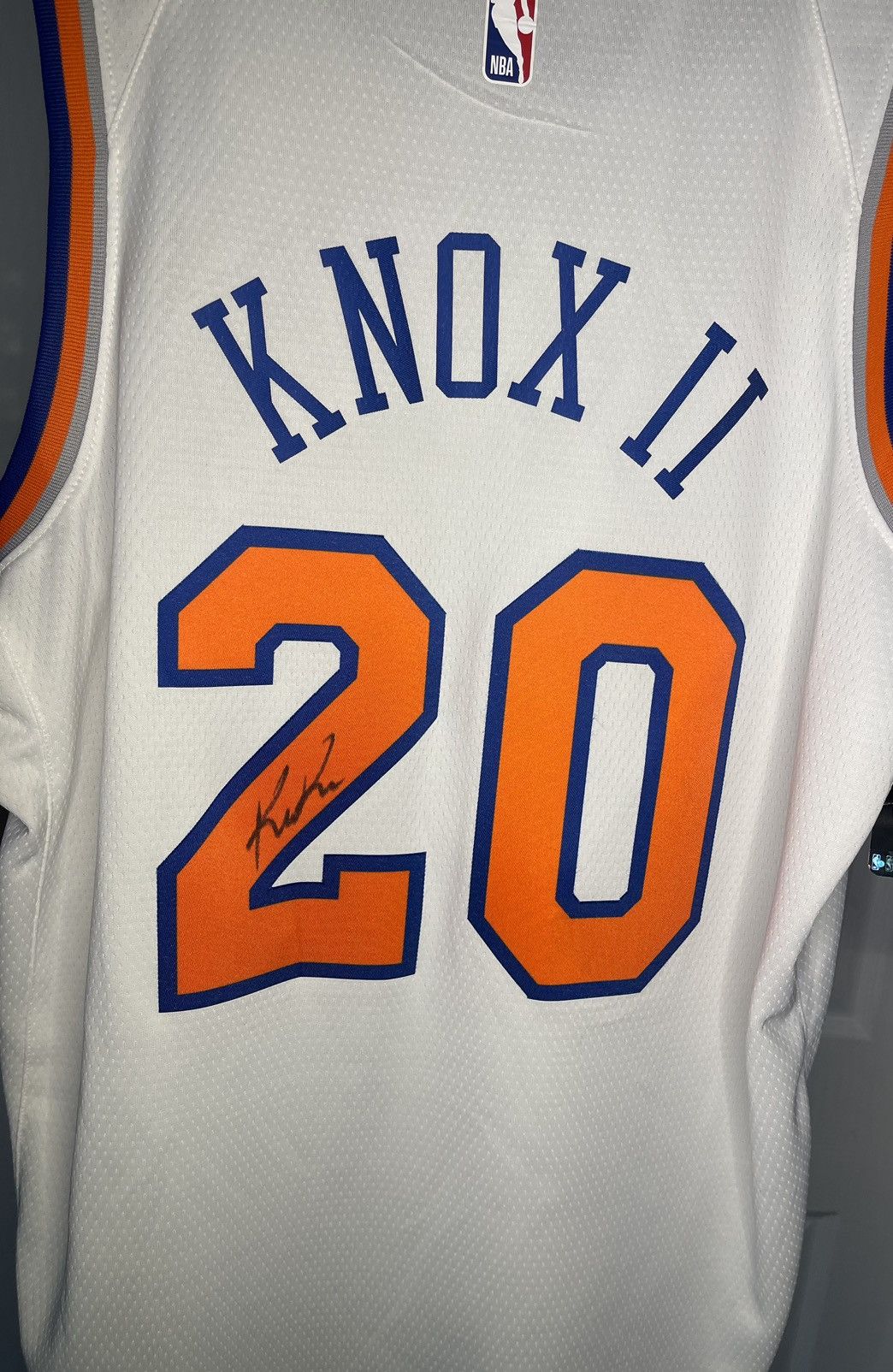 NBA Autographed Kevin Knox Knicks Jersey Size US XL / EU 56 / 4 - 4 Thumbnail