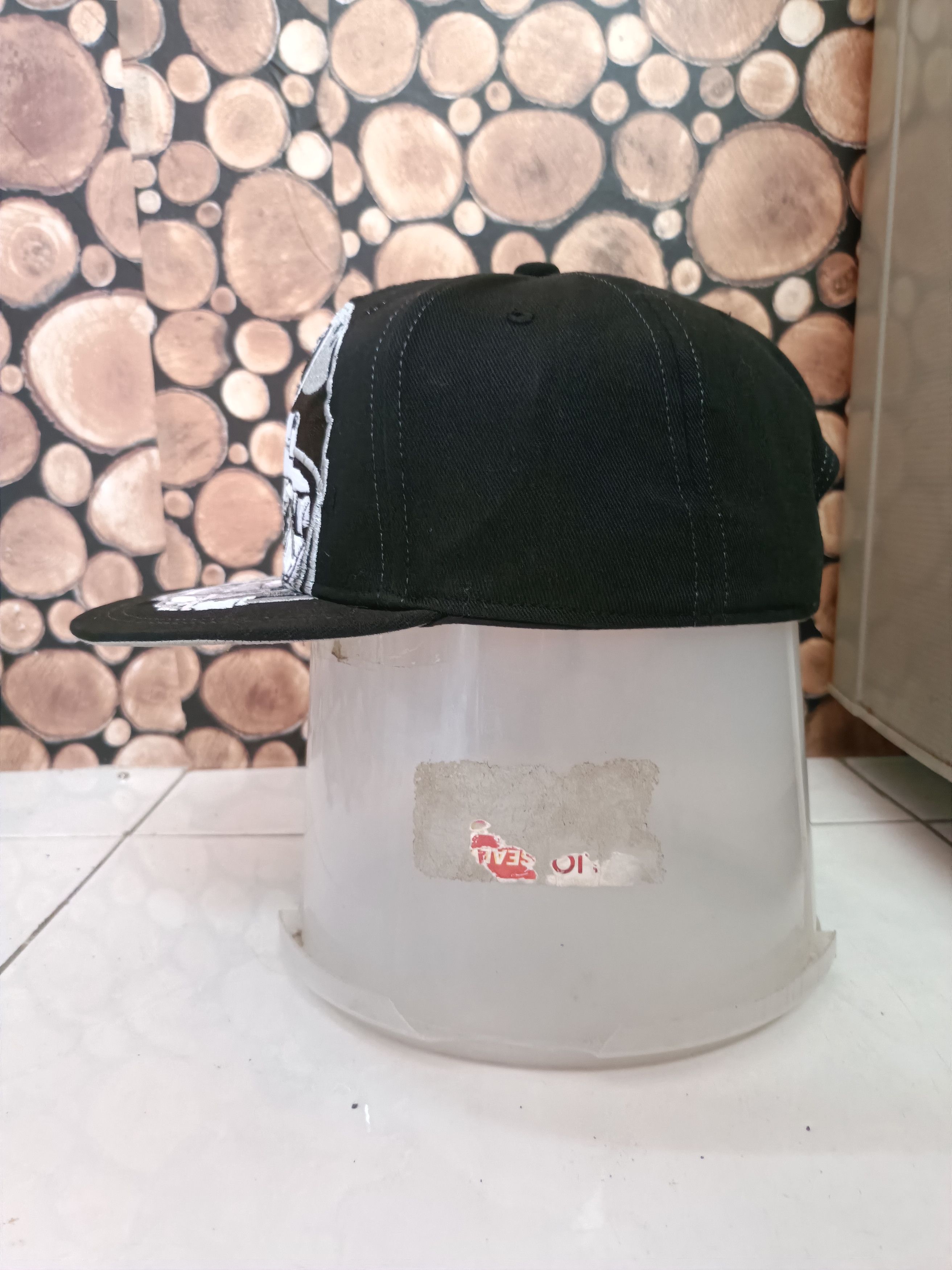 Other Bootleg Raiders skull warrior snapback cap Size ONE SIZE - 5 Thumbnail