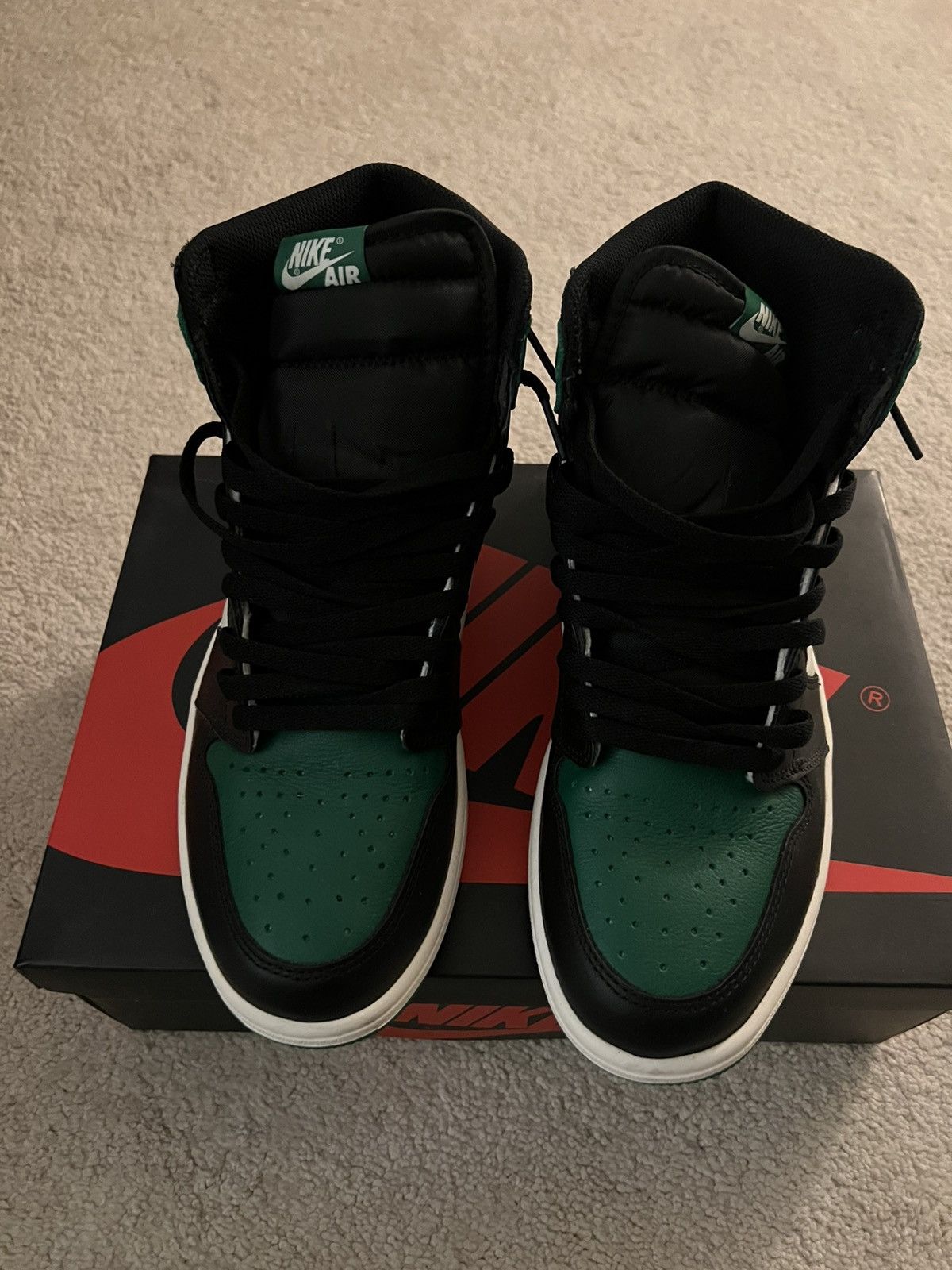 Nike Pine green jordan 1 Size US 10.5 / EU 43-44 - 3 Thumbnail