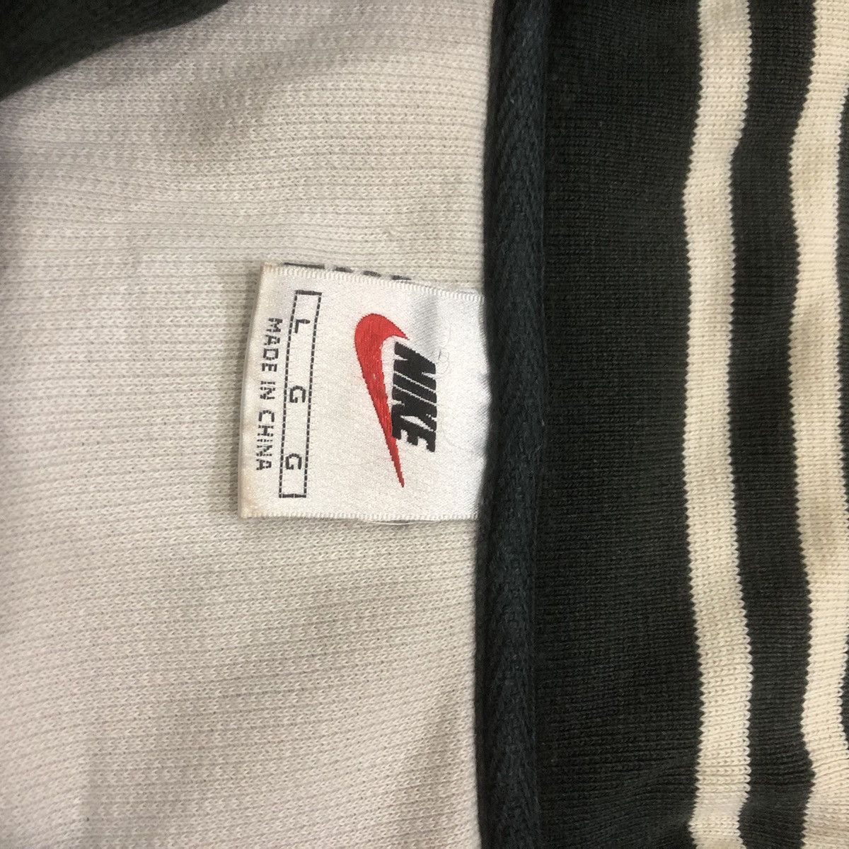 Nike × Vintage 90’ Nike Grey Tag Seoosh Half Zip Sweater Size US L / EU 52-54 / 3 - 10 Thumbnail