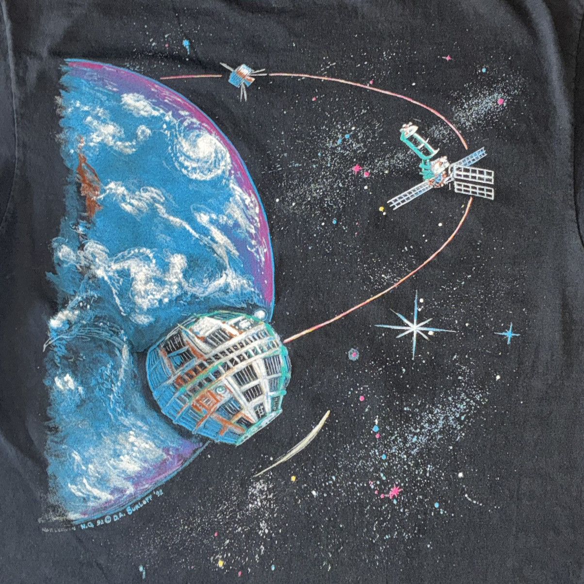 Hanes Vintage 90s Columbus Day space art tee shirt DRY ROT Size US L / EU 52-54 / 3 - 6 Thumbnail