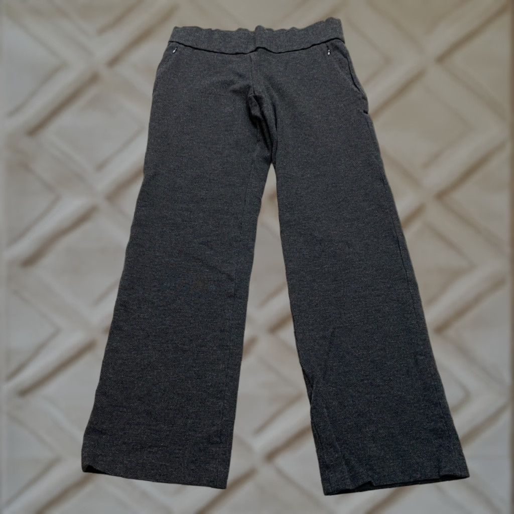 Elie Tahari Elie Tahari Pants Straight Leg Womens 31x29 Gray Pockets Zip 8 Regular Inseam 29 Rayon Nylon Spandex Jersey Vintage No Size 30" / US 8 / IT 44 - 1 Thumbnail