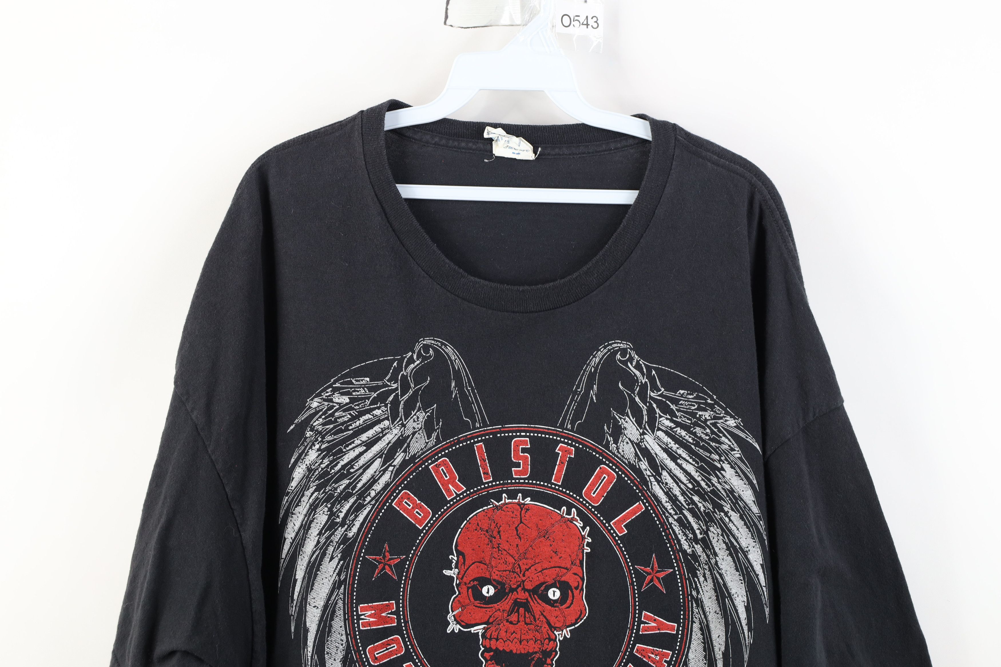 Vintage Vintage Y2K Valley Bristol Motor Skull Wings T-Shirt Size US XXL / EU 58 / 5 - 2 Thumbnail