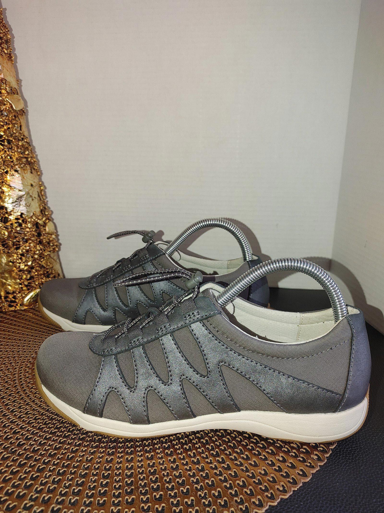 Designer Dansko Harlie Sneakers Size 39 Size US 8.5 / IT 38.5 - 1 Thumbnail