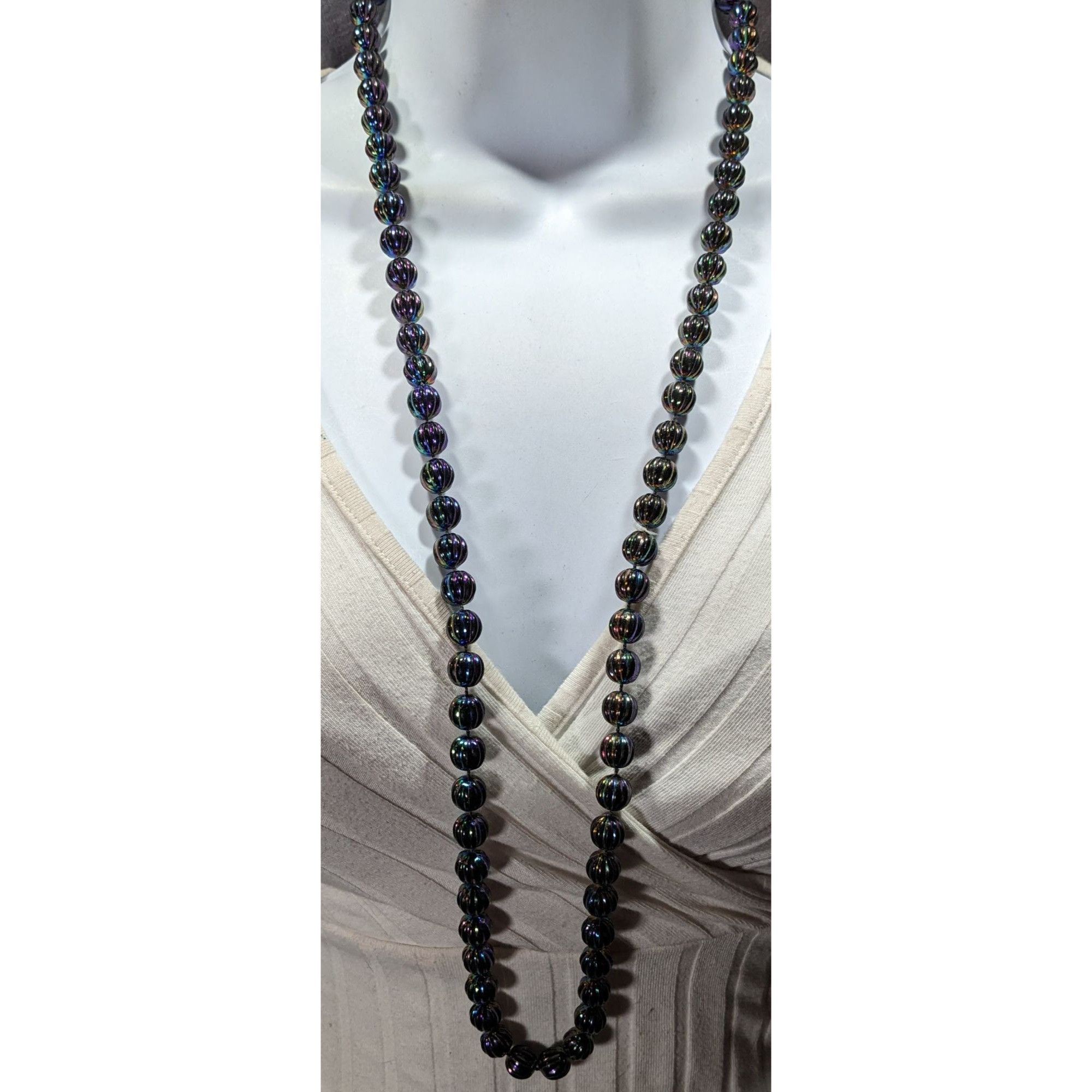 Other Mystical Oil Slick Black Plastic Beaded Necklace Size ONE SIZE - 2 Thumbnail
