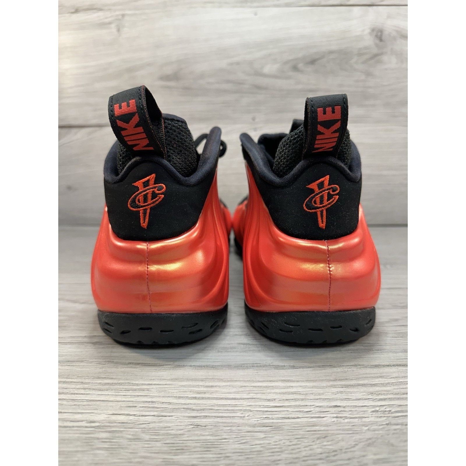 Nike Nike Air Foamposite One Habanero Red - Size 10.5 Size US 10.5 / EU 43-44 - 5 Thumbnail