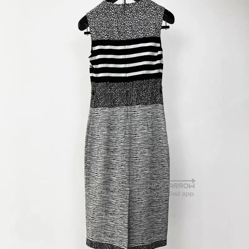 Max Mara MaxMara Gray Patterned Women's Dress . Size M / US 6-8 / IT 42-44 - 2 Thumbnail