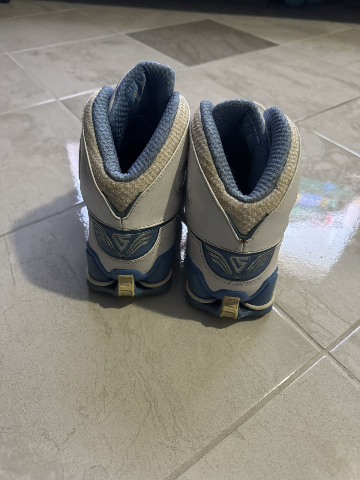 Nike Vince carter nike shox 5 north carolina unc Size US 12 / EU 45 - 4 Thumbnail