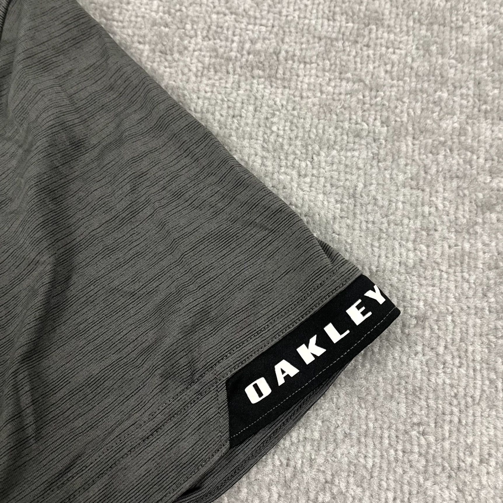 Oakley Oakley Polo Shirt Mens XL Gray Tailored Fit Performance Golf Sport Casual Office Size US XL / EU 56 / 4 - 3 Thumbnail