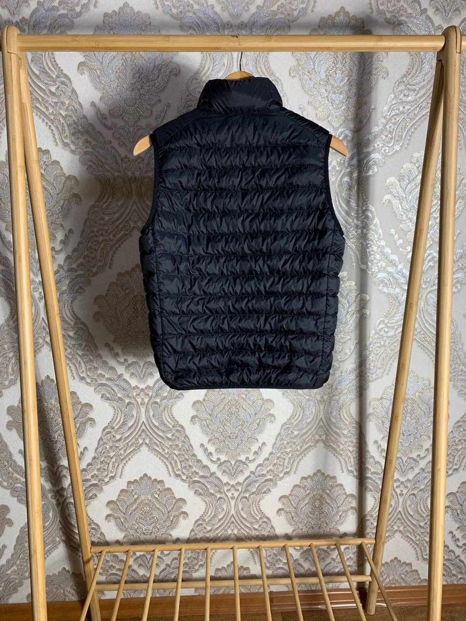 Uniqlo × Vintage VERY RARE UNIQLO VESTS JAPAN STYLE PUFFER DOWN Y2K 90s SK8 Size US XS / EU 42 / 0 - 13 Thumbnail