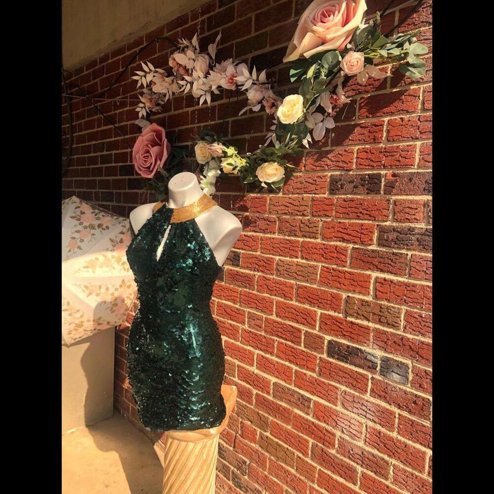 & Other Stories Dress Gown Wedding Green sequin Gold beaded collar halter Size S / US 4 / IT 40 - 3 Thumbnail