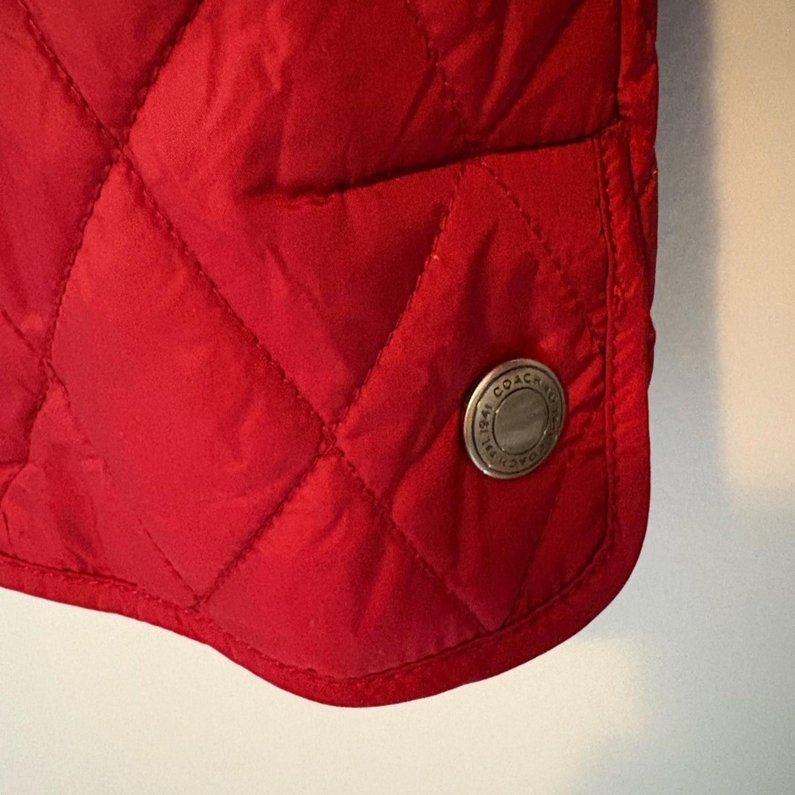 Coach Coach Red Puffer Quilted Coat Women’s S Signature Lining Size S / US 4 / IT 40 - 4 Thumbnail