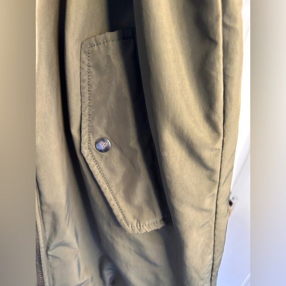 Tommy Hilfiger Men’s Tommy Hilfiger Coat in Olive Green Size Medium Size US M / EU 48-50 / 2 - 7 Thumbnail