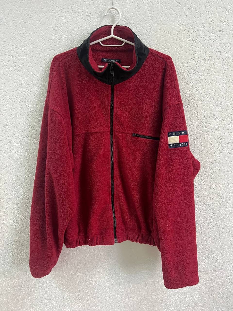 y2k Tommy Hilifiger sweatshirt Vintage crew neck sweater main image 0