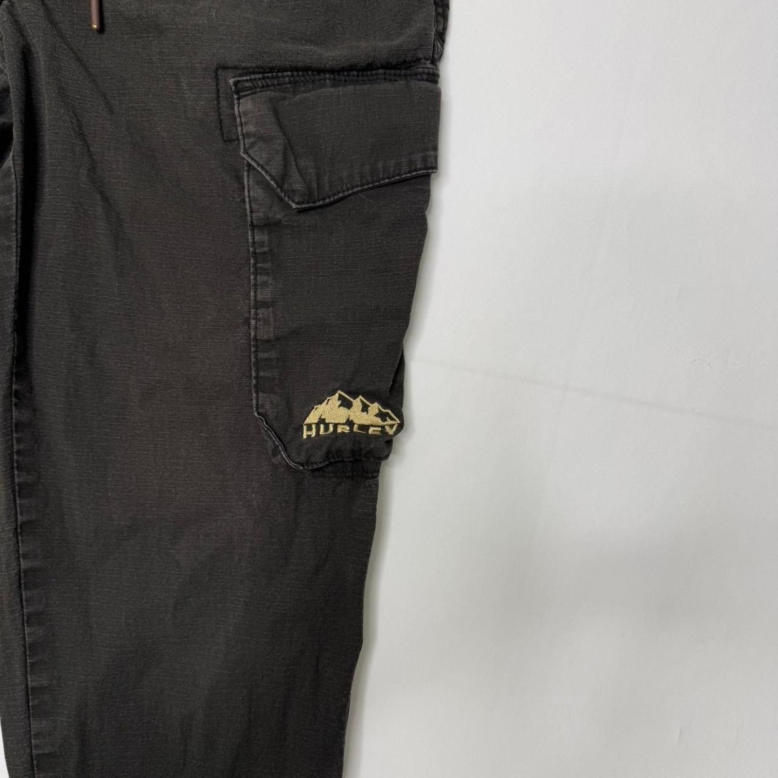 Hurley Black Hurley Cargo Sweatpants Adjustable Waistband Size S Size US 34 / EU 50 - 3 Thumbnail