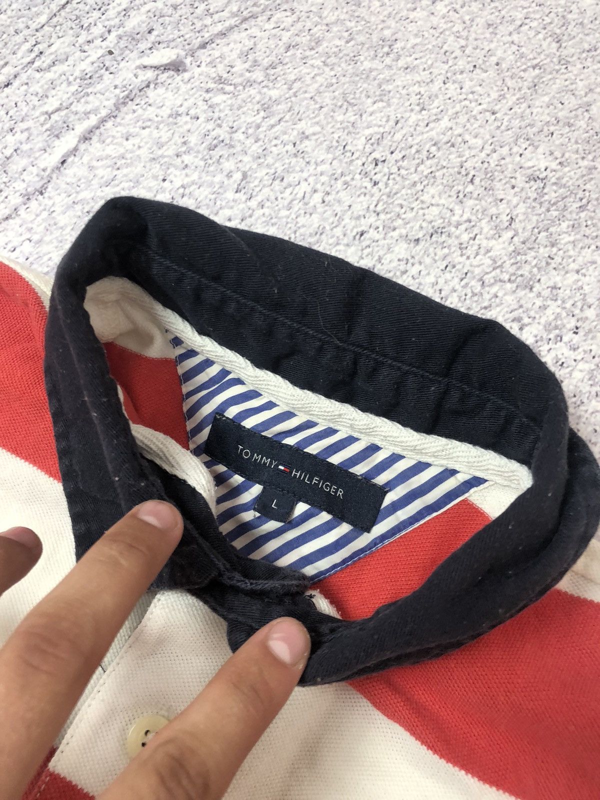 Tommy Hilfiger Men’s polo Tommy Hilfiger New York size L vintage Size US L / EU 52-54 / 3 - 6 Thumbnail