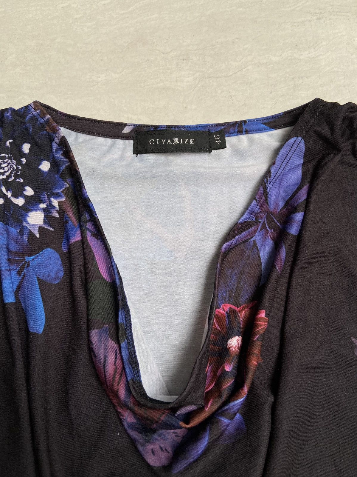 CIVARIZE × GOSTAR DE FUGA × Japanese Brand CIVARIZE Flower Motive T-shirt Size US S / EU 44-46 / 1 - 10 Thumbnail