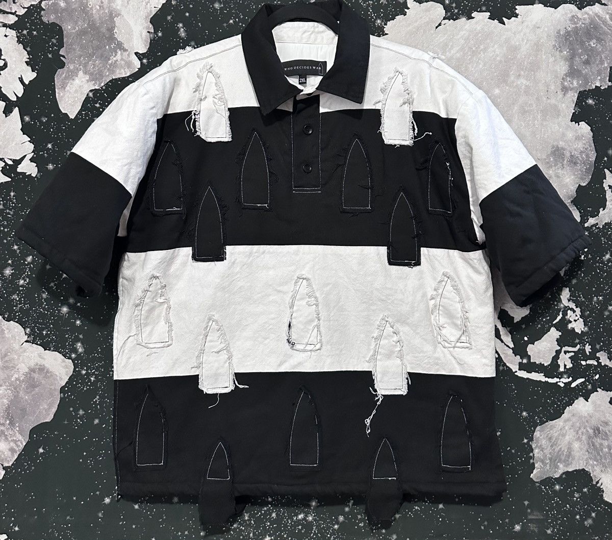Who Decides War Who Decides War Blocked Window Polo Shirt Size US XL / EU 56 / 4 - 1 Thumbnail