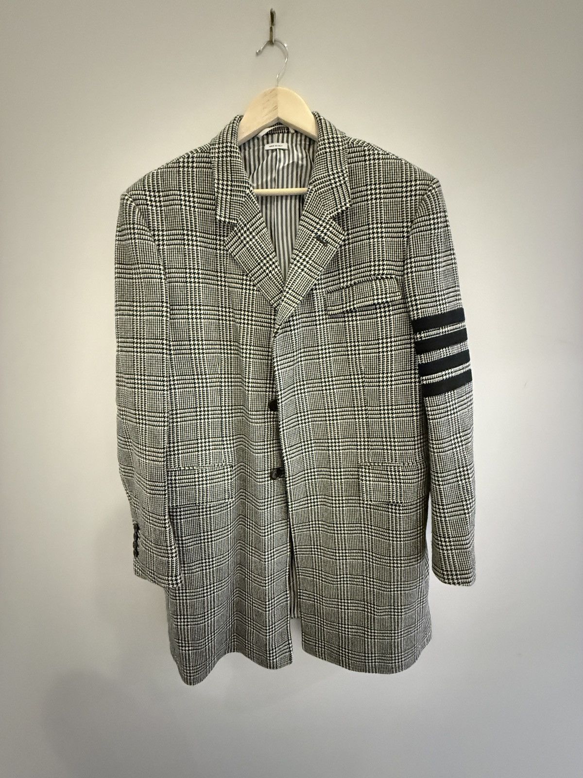 Thom Browne Thom Browne prince of whales wool coat Size US L / EU 52-54 / 3 - 1 Thumbnail
