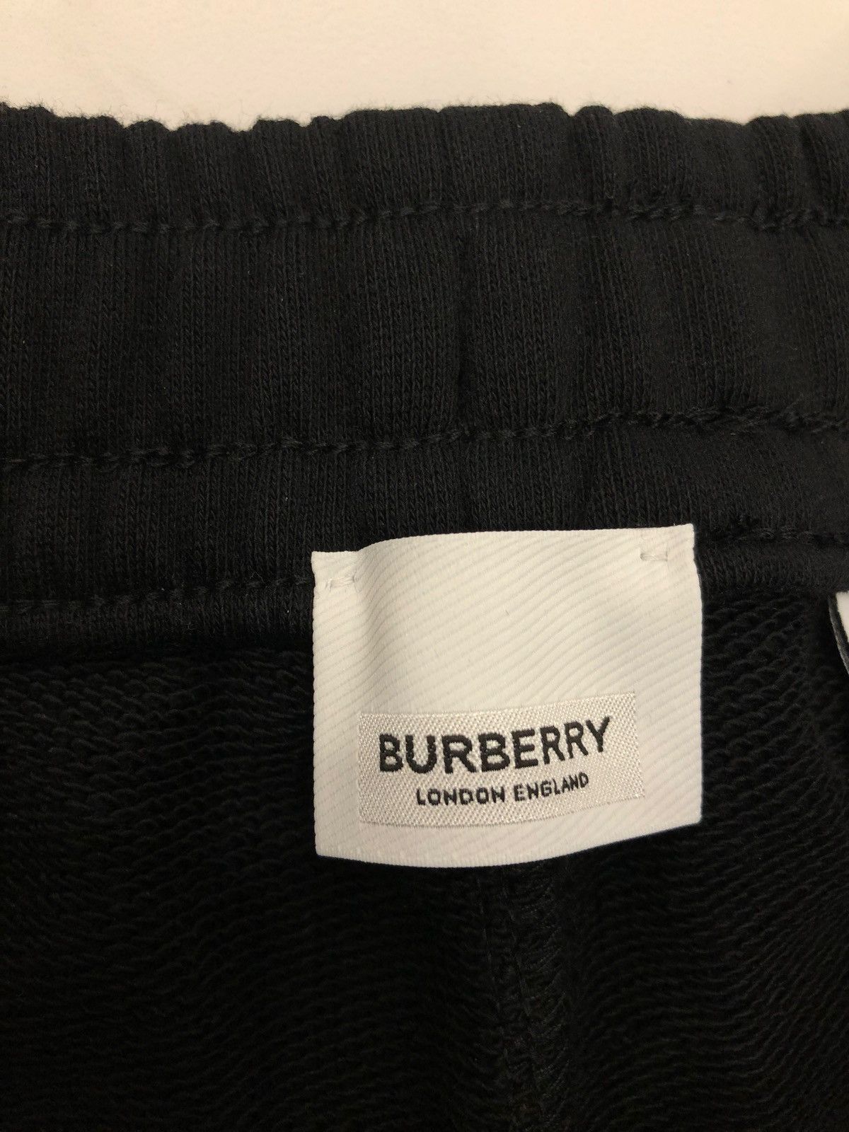 Burberry Burberry black Logo joggers sweatpants Size 30" / US 8 / IT 44 - 7 Thumbnail