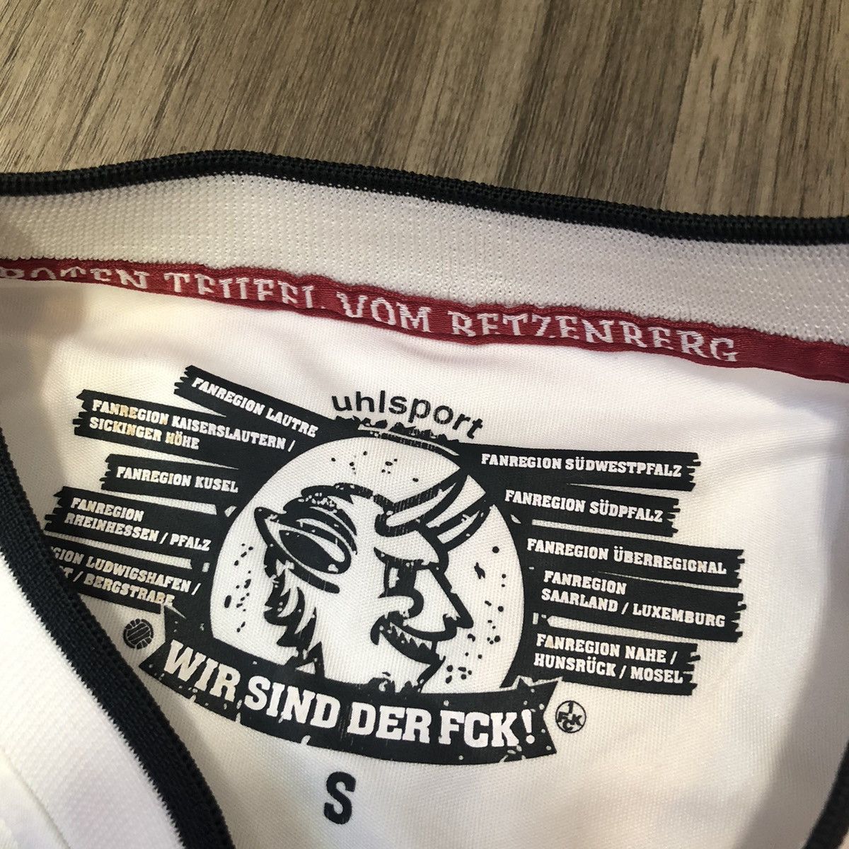 Other FC Kaiserslautern 13/14 away jersey Size US S / EU 44-46 / 1 - 7 Thumbnail