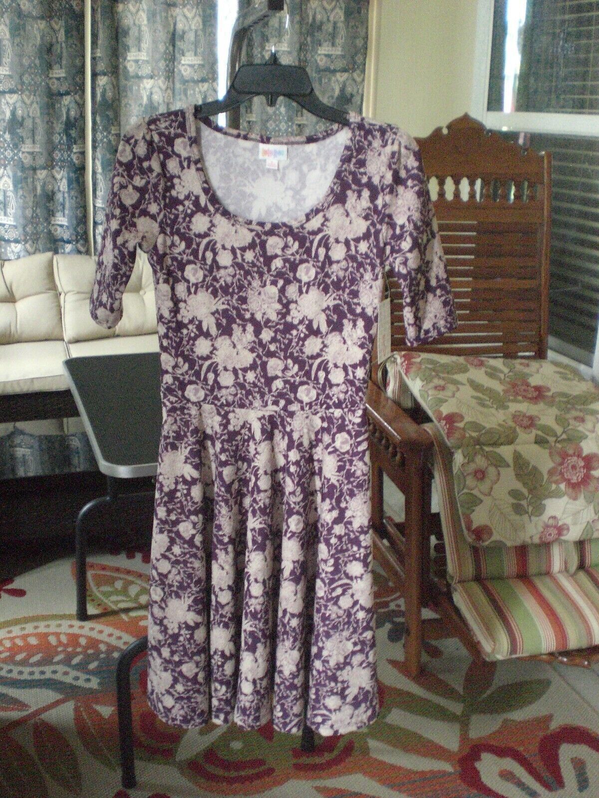 Other NWT LuLaRoe Nicole Dress Plum with Cream Floral SMALL Size S / US 4 / IT 40 - 3 Thumbnail
