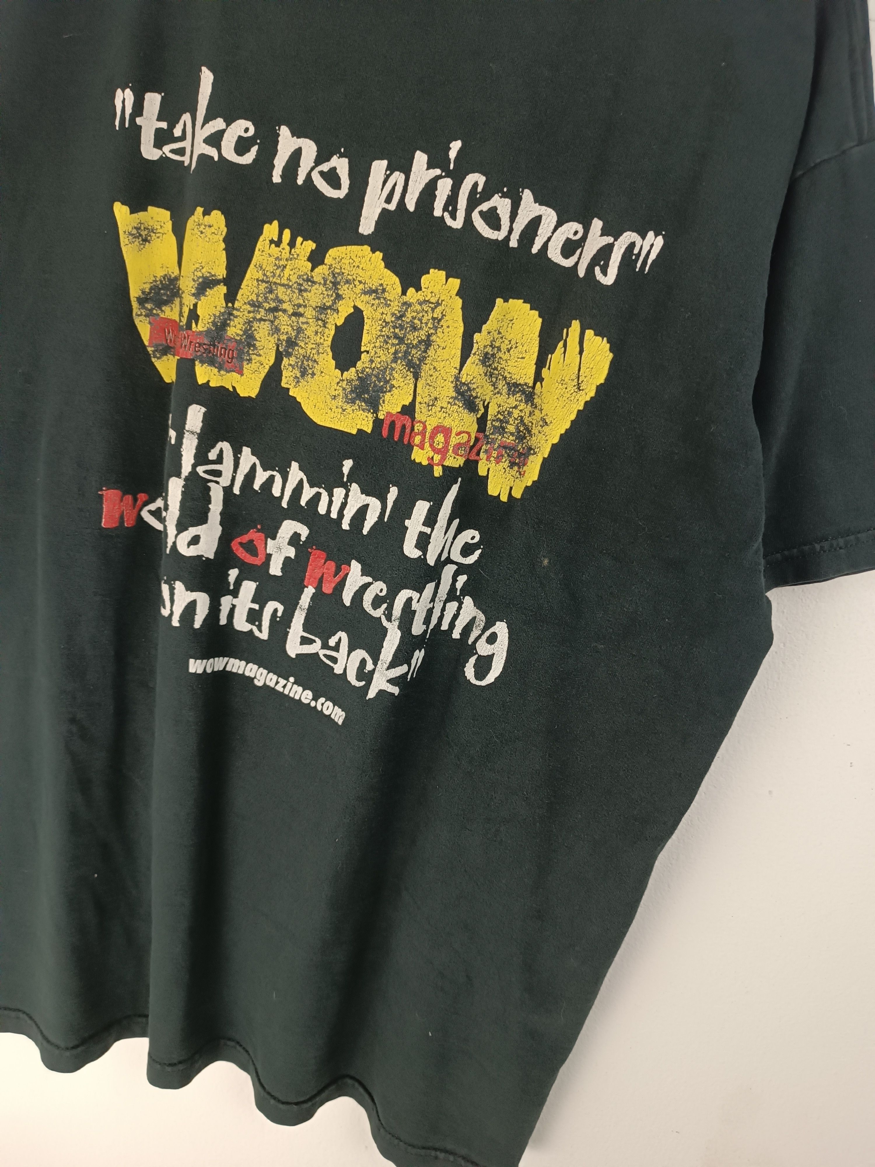 Vintage THRASH FADED VINTAGE 90'S WOW MAGAZINE WWF WCW WCW TEE Size US XL / EU 56 / 4 - 6 Thumbnail