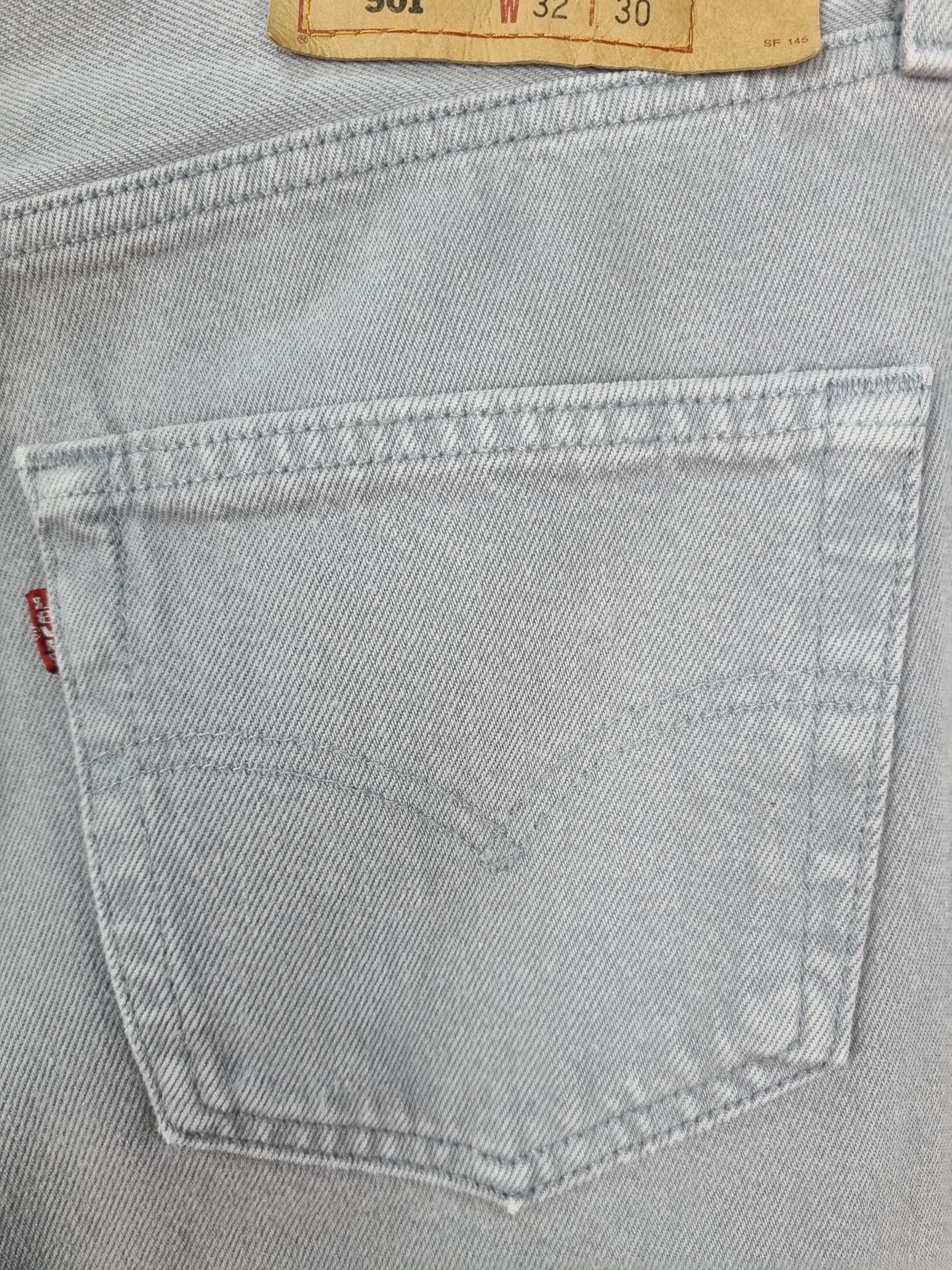 Levi's × Levi's Vintage Clothing 90s Levi's 501 Gray Denim Buttons Flies Jeans Size US 31 - 19 Thumbnail