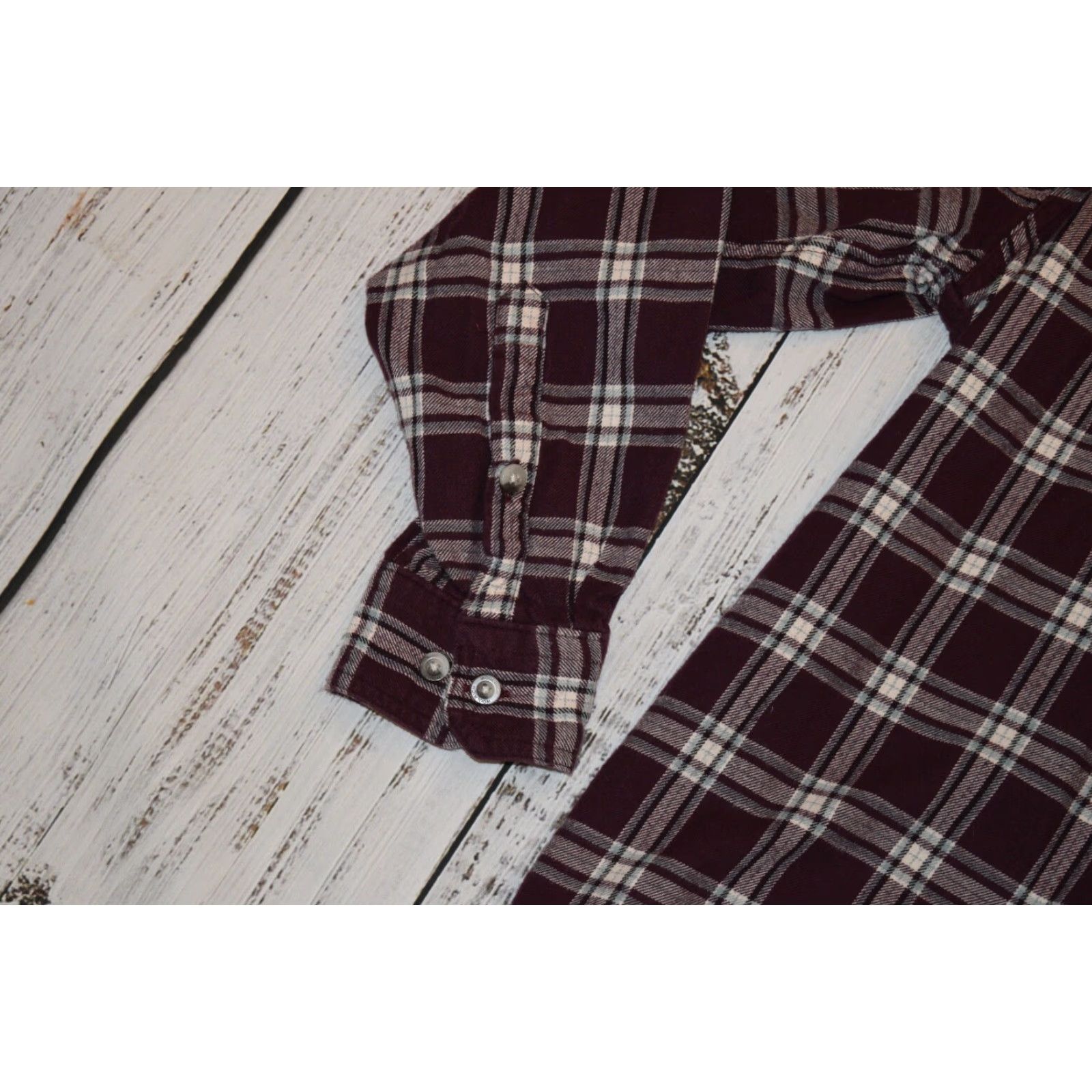 Vintage WOOLRICH BURGUNDY MENS XL X LARGE FLANNEL SHIRT PLAID LONG SLEEVE 4613 MAROON Size US XL / EU 56 / 4 - 3 Thumbnail