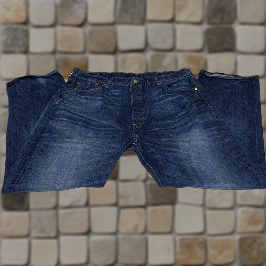 Levi's Levi's 501 Jeans Mens 40x29 Straight Leg Blue Button Fly 100% Cotton Casual Vintage Size US 40 / EU 56 - 1 Thumbnail
