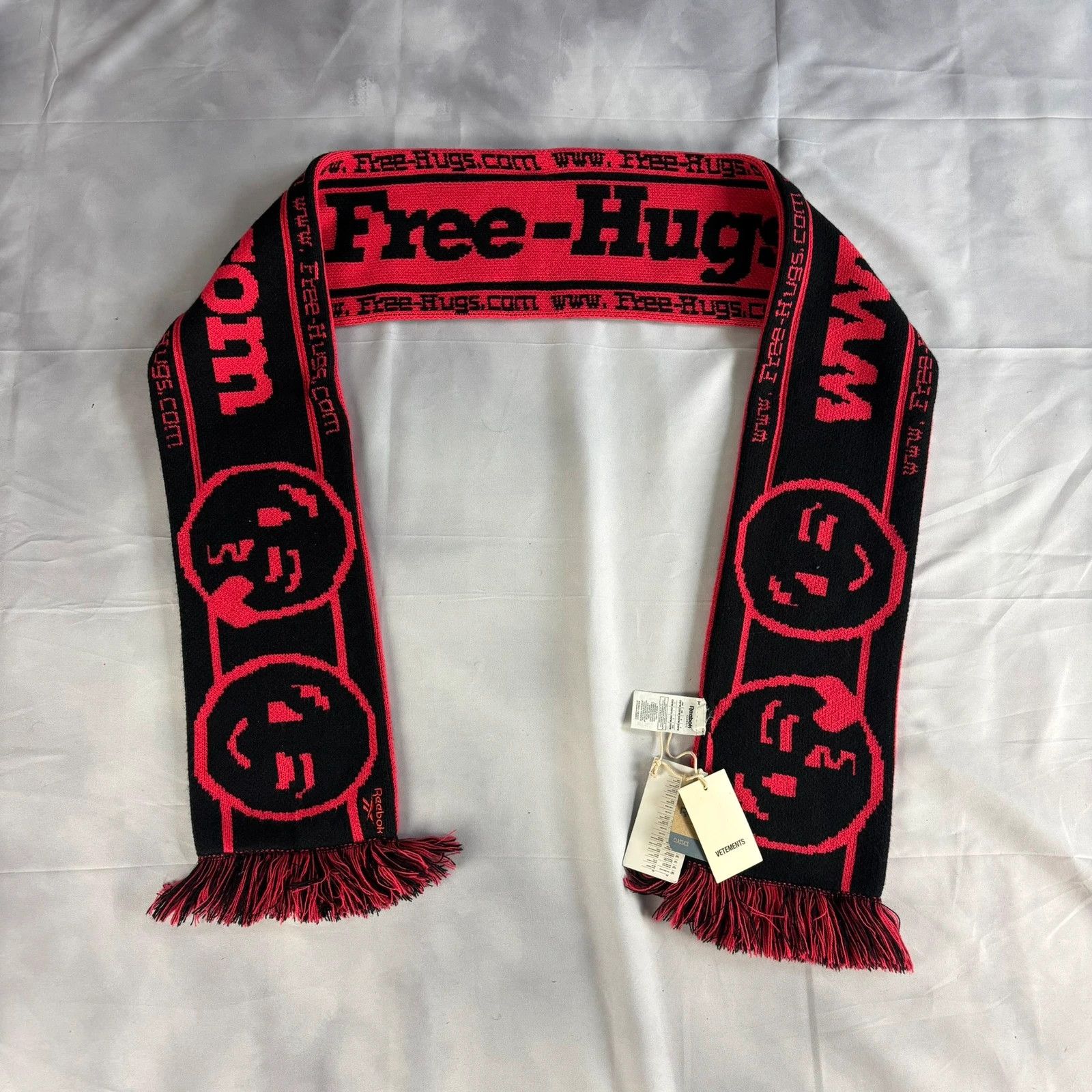 Vetements Vetements free hugs scarf Size ONE SIZE - 1 Thumbnail