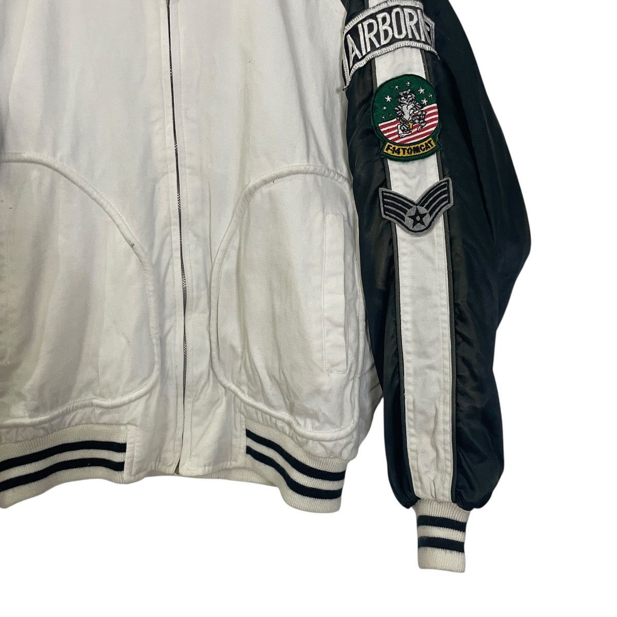 Japanese Brand Vintage Japanese Designer Reversable Airbone Jacket Size US L / EU 52-54 / 3 - 2 Thumbnail