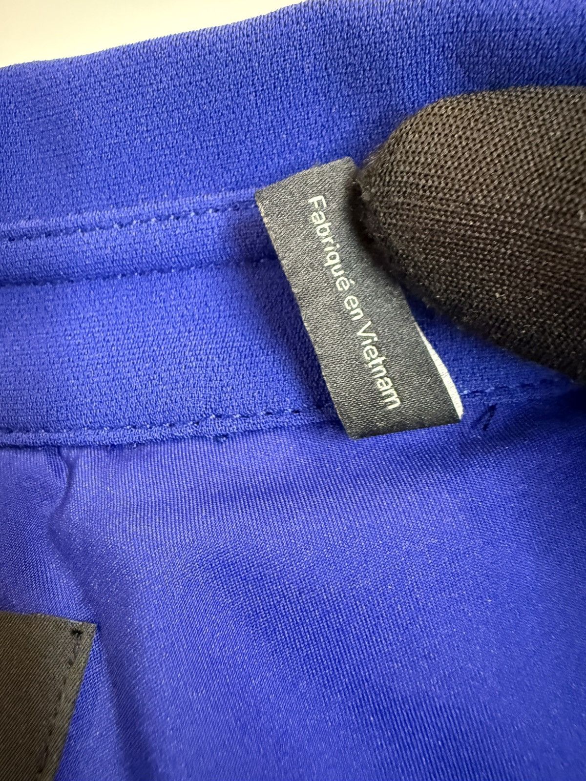 Theory Theory "Oaklane" Trench Coat in Admiral Crepe-Cobalt Blue-L Size L / US 10 / IT 46 - 22 Thumbnail