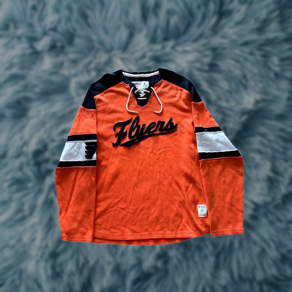 VINTAGE Philadelphia Flyers CCM Jersey Orange Long Sleeve Mens L NHL Hockey Crew Neck Pullover Graphic Print Sportswear