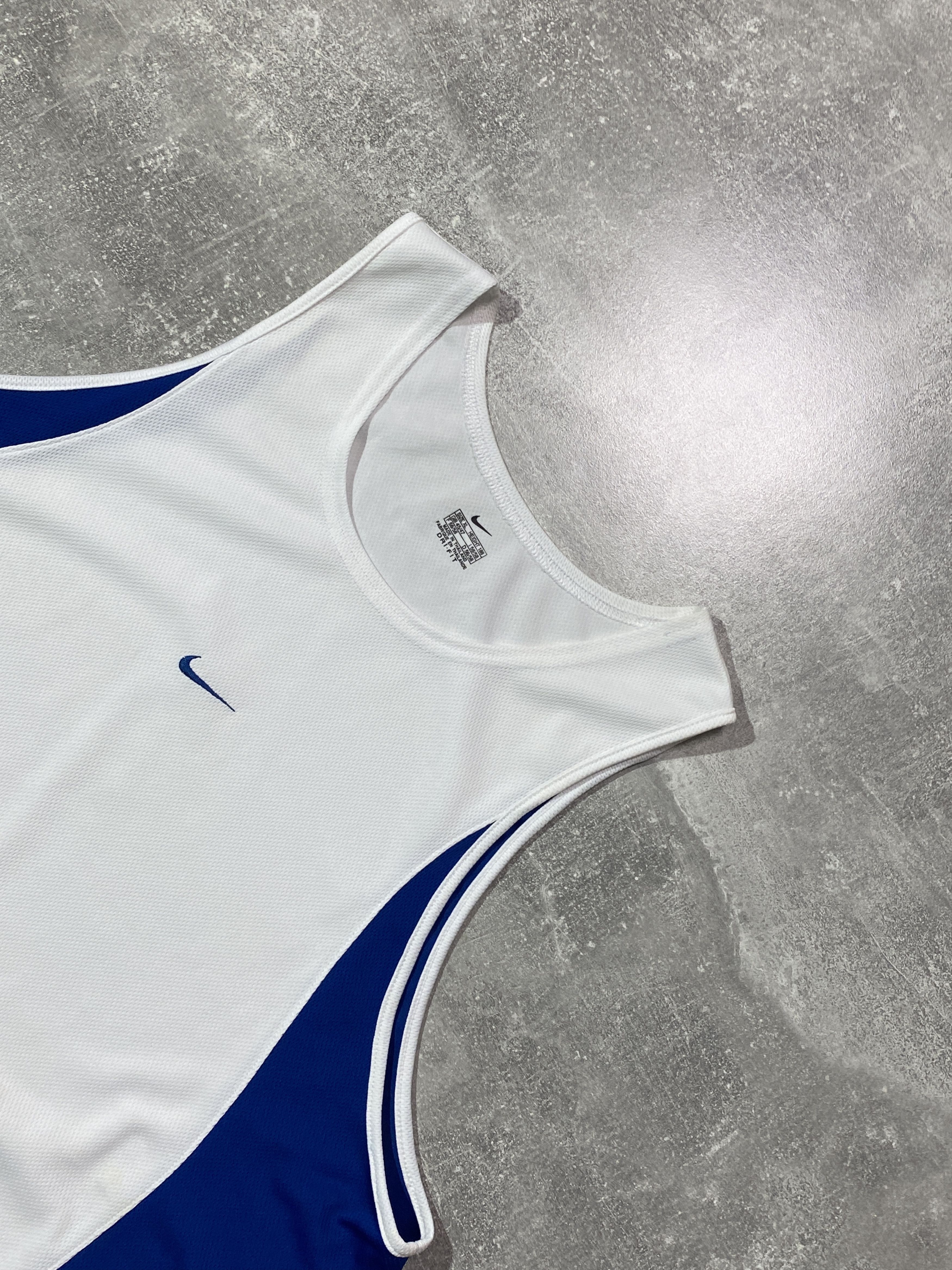 Nike Vintage Y2k Nike Center Swoosh Tee Size US XL / EU 56 / 4 - 2 Thumbnail