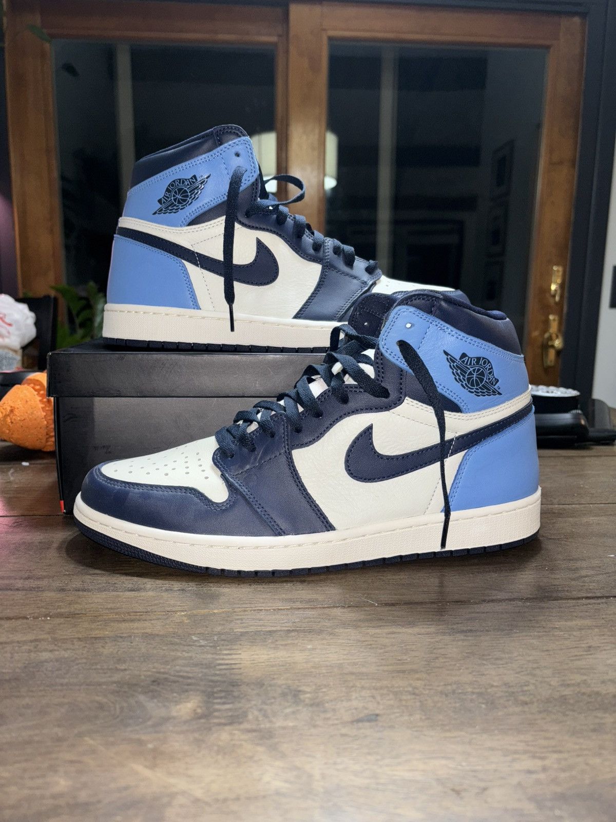 Jordan Brand Jordan 1 high obsidian Size US 12 / EU 45 - 1 Thumbnail