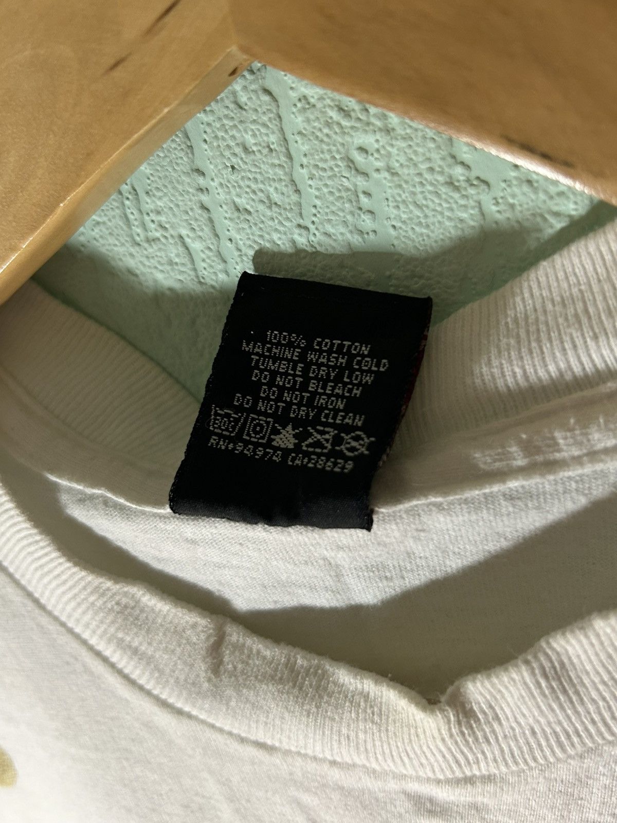 Stussy Vintage Rare Stussy “ Gold Girls Glory” T-Shirt Size US M / EU 48-50 / 2 - 9 Thumbnail