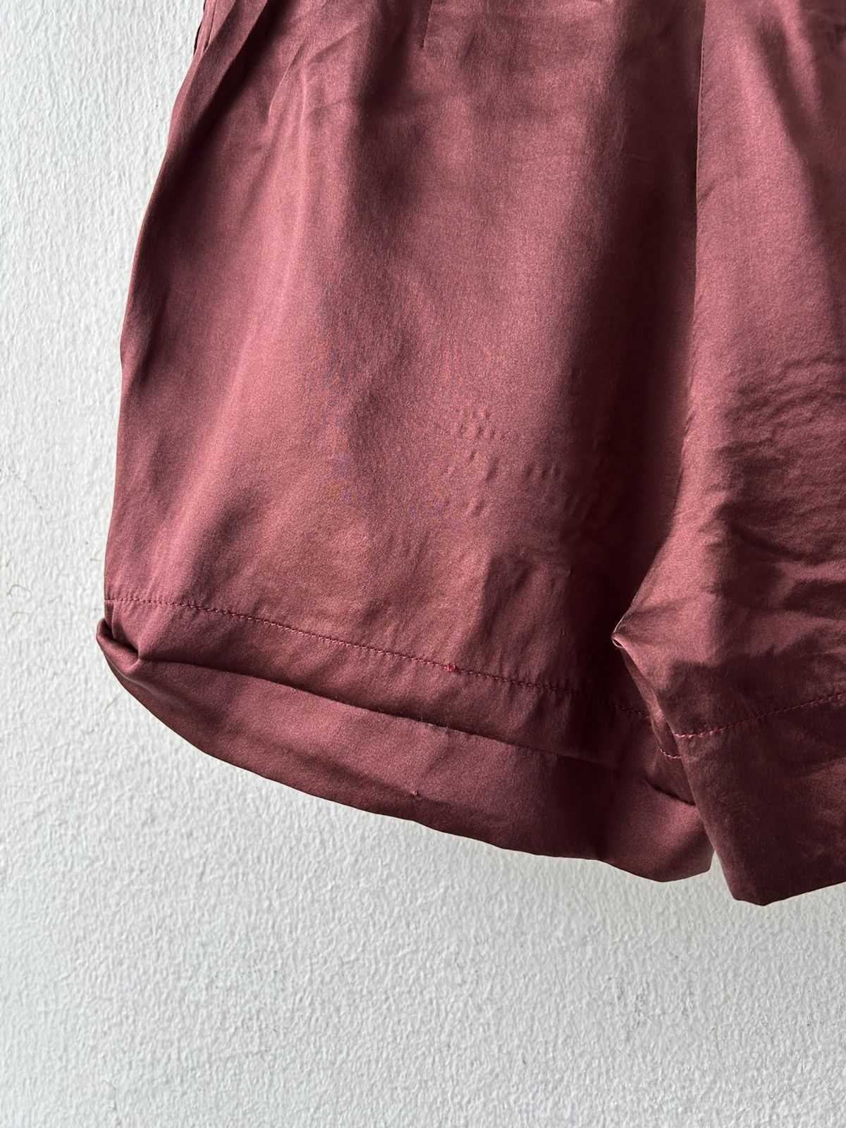 Alexander McQueen Alexander Mqueen Maroon Shorts Pants Size 27" / US 4 / IT 40 - 10 Thumbnail