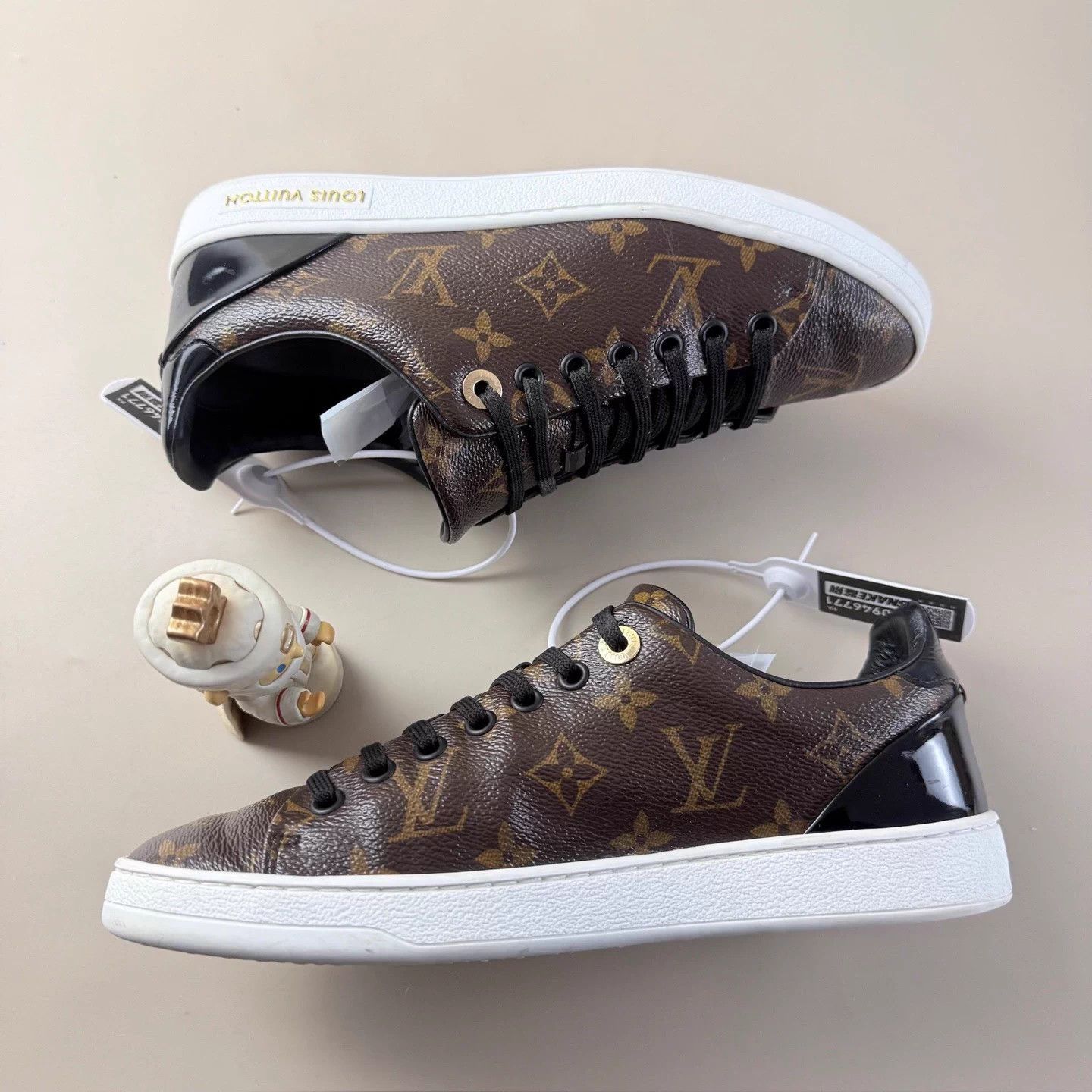 Louis Vuitton LV All Over Monogram Casual Shoes Women's 38 95 New YLP4435 Size US 7 / IT 37 - 5 Thumbnail
