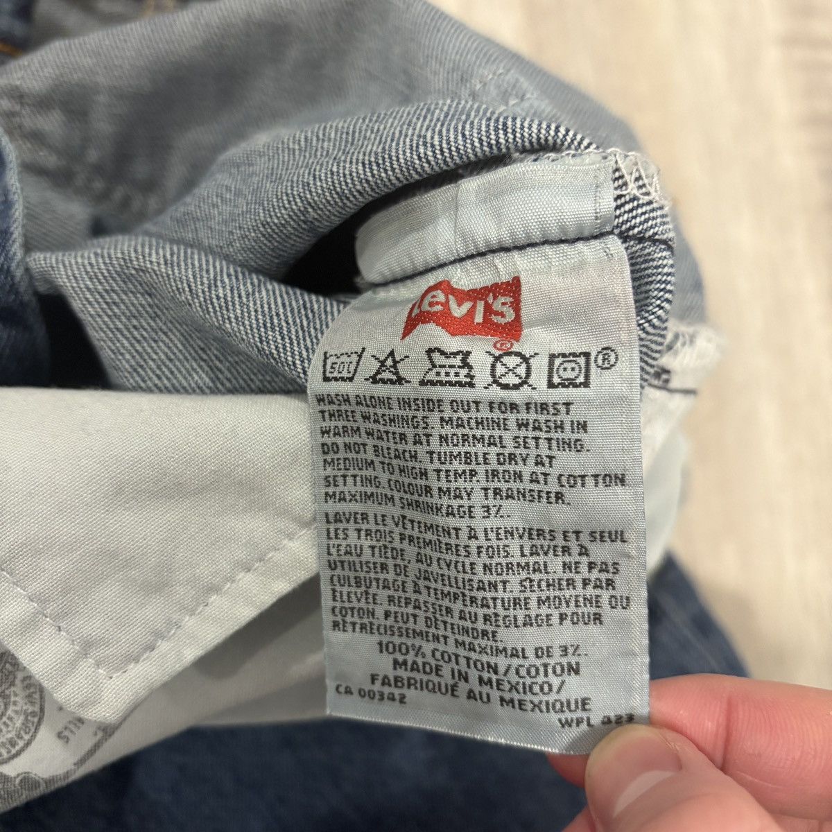 Levi's × Vintage Vintage NWT Levi’s 501 Button Fly Jeans Size 27" / US 4 / IT 40 - 5 Thumbnail
