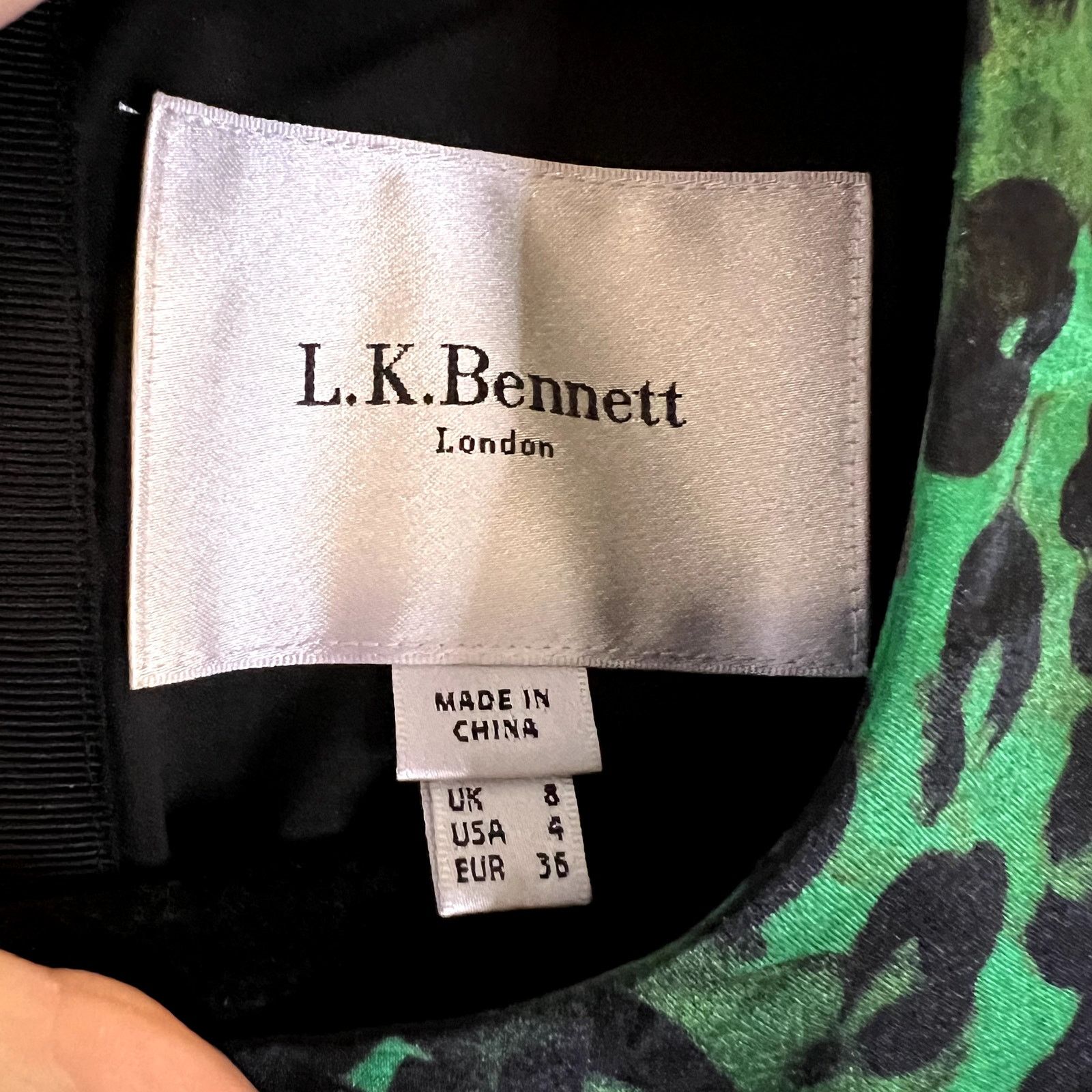 LK Bennett L.K. Bennett London Idris long sleeve silk mini dress green Size S / US 4 / IT 40 - 5 Thumbnail