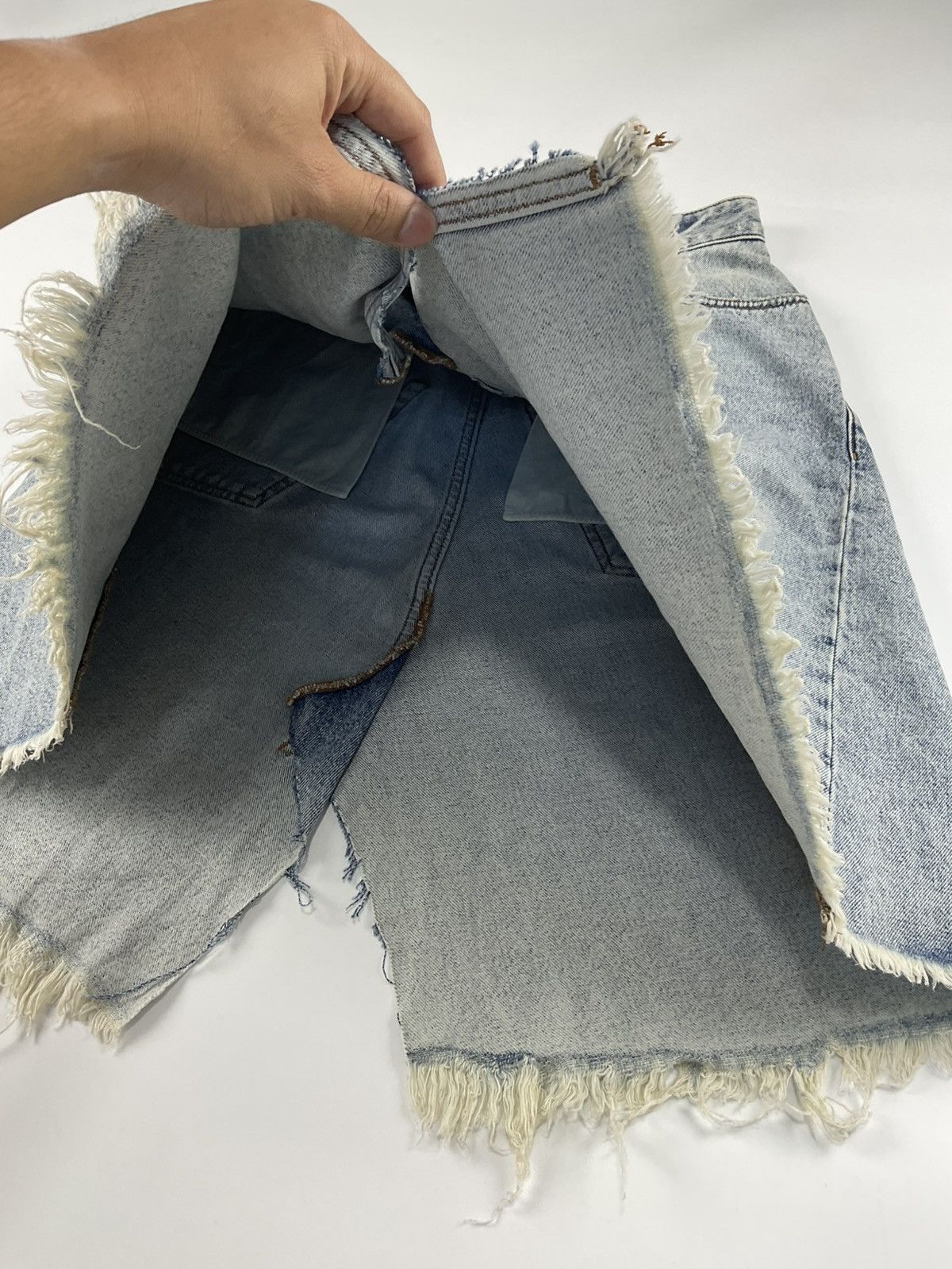Balenciaga Balenciaga Pull-Up Denim Skirt Size 26" / US 2 / IT 38 - 5 Thumbnail