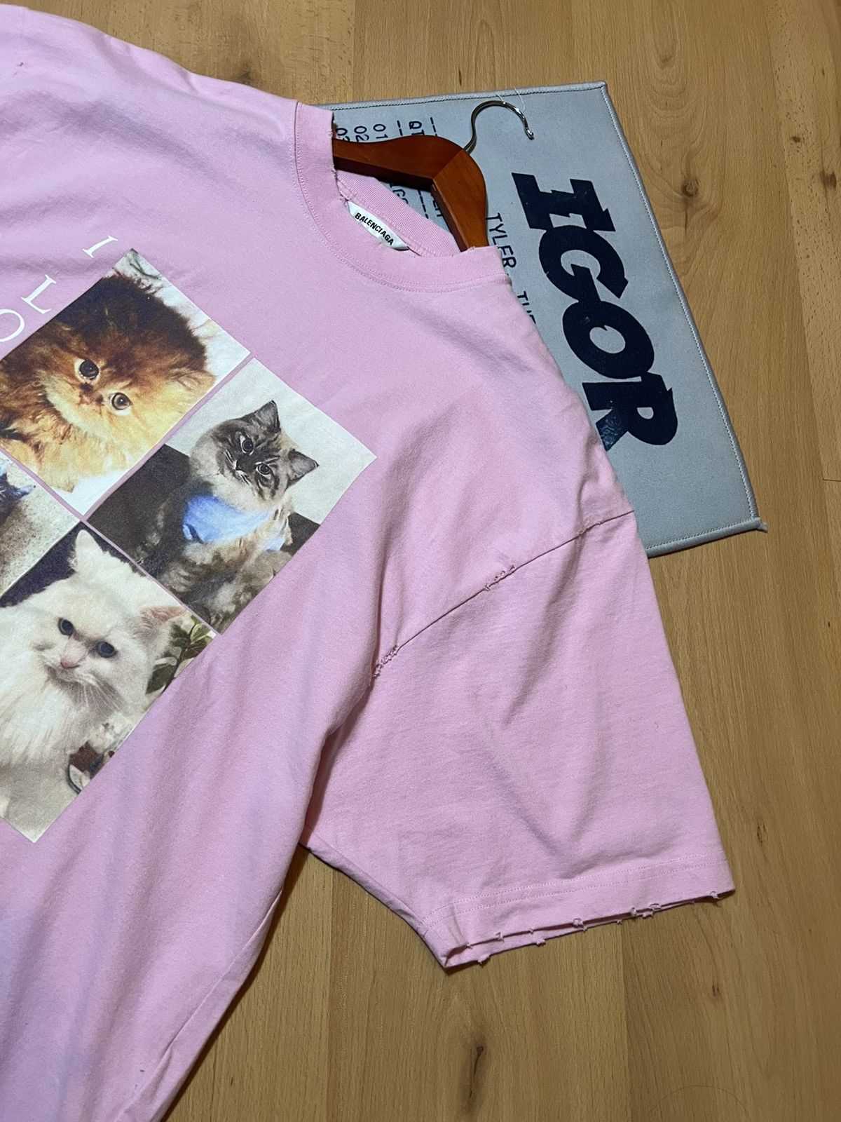 Balenciaga Balenciaga I Love Cats Pink Oversized Tee Shirt Size US S / EU 44-46 / 1 - 4 Thumbnail