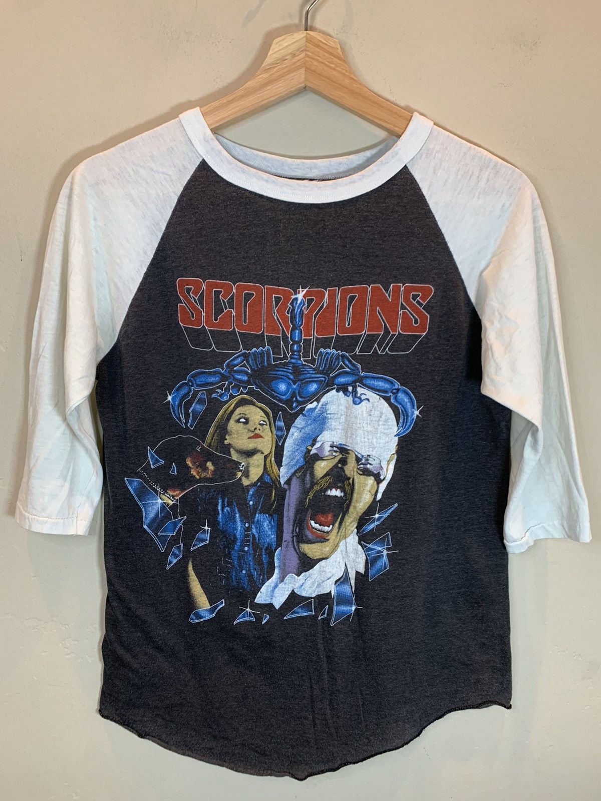 Band Tees × Vintage *RARE* Vintage 1984 Scorpions World Tour Single Stitch Shirt Size US M / EU 48-50 / 2 - 1 Thumbnail