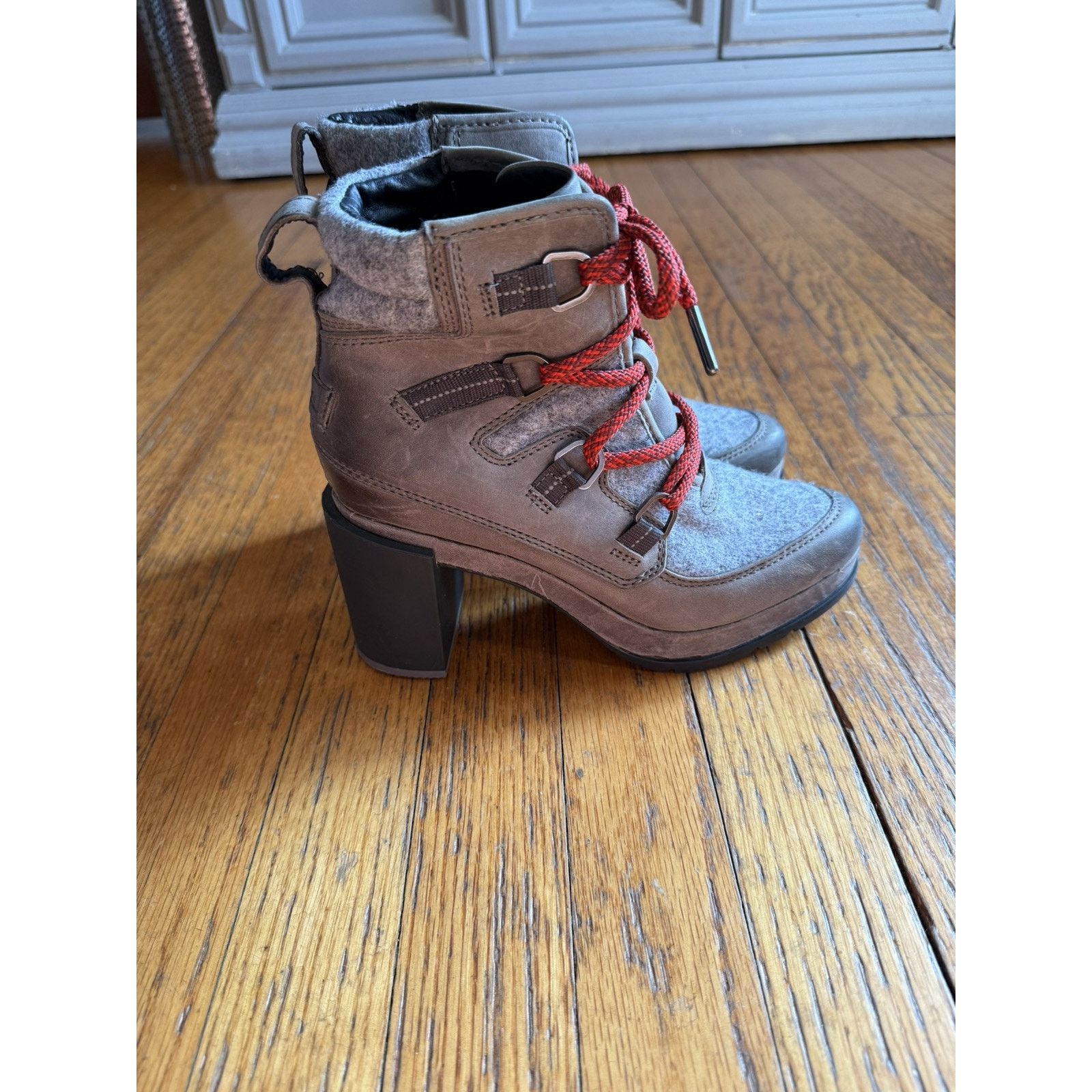 SOREL Sorel Blake Lace Up Booties Chunky Heel Leather Gray Size 7 Size US 7 / IT 37 - 4 Thumbnail